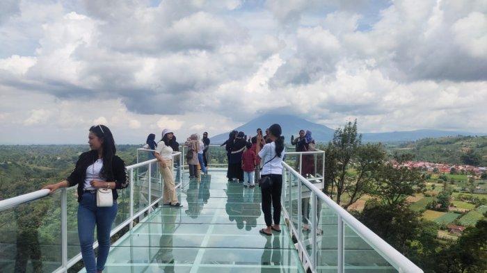 Gundaling Sky Hill Tempat Wisata Baru Di Berastagi Tawarkan Spot